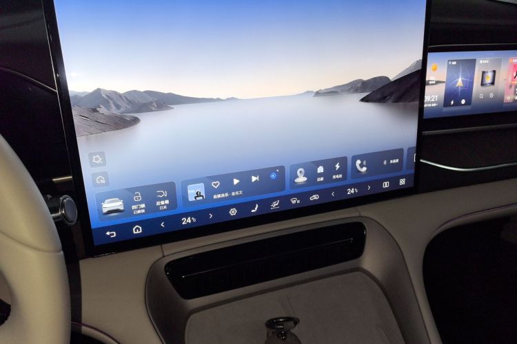 腾势N7 2024款 630 四驱智驾Ultra版中控内饰16