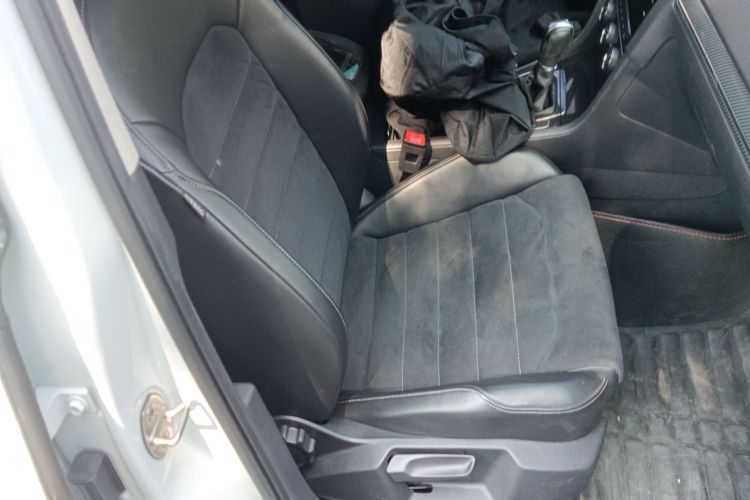 大众 高尔夫 2018款 280TSI 自动旗舰型局部细节41