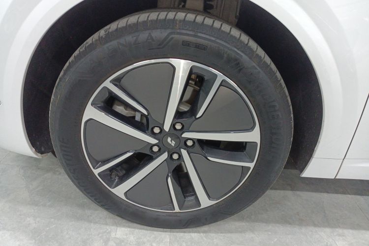 理想汽车 理想L6 2024款 Pro车身外观6007