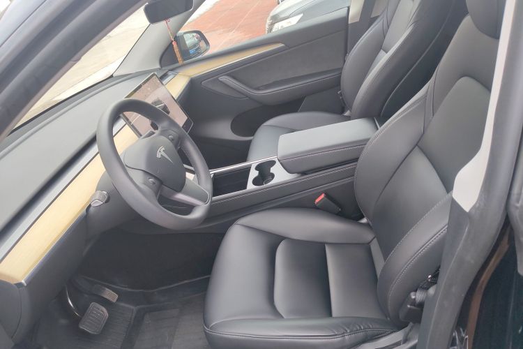 特斯拉 Model Y 2022款 改款 后轮驱动版局部细节19