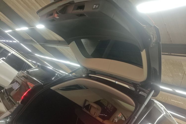 奔驰GLE 2017款 GLE 400 4MATIC局部细节23