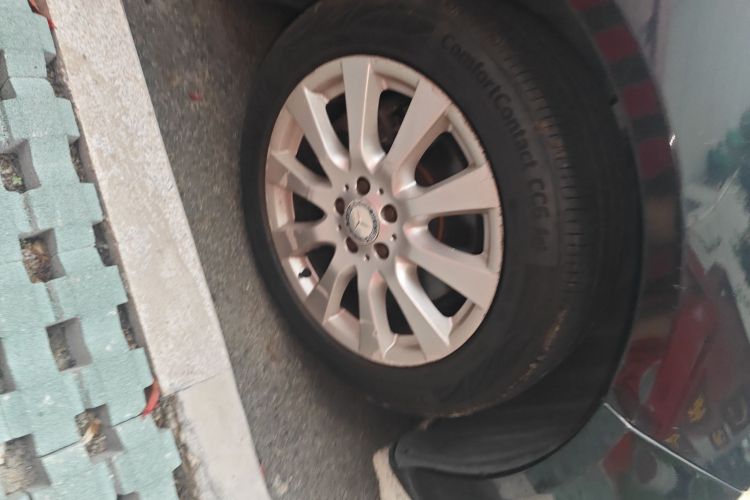 奔驰R级 2010款 R 300 L 豪华型车身外观6007