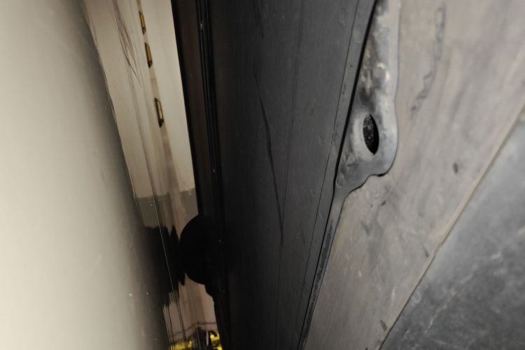 特斯拉 Model Y 2021款 长续航全轮驱动版局部细节9002