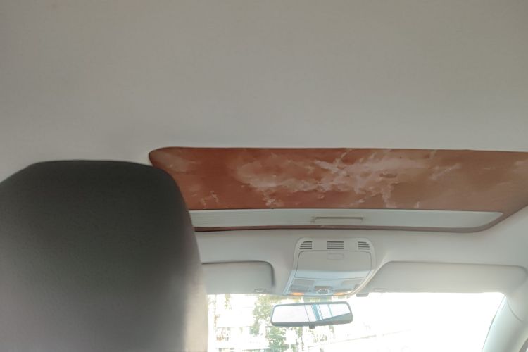 大众 迈腾 2013款 1.8TSI 领先型局部细节22