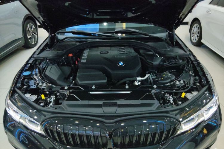 宝马3系 2022款 325Li M运动曜夜套装局部细节24