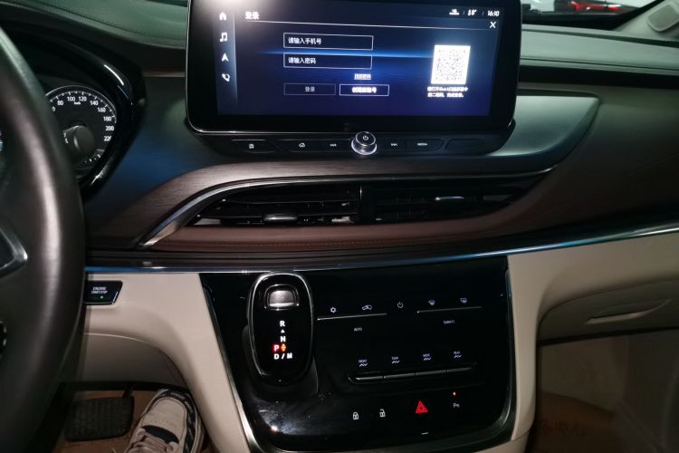 别克GL8 2022款 陆上公务舱 652T 豪华型局部细节16