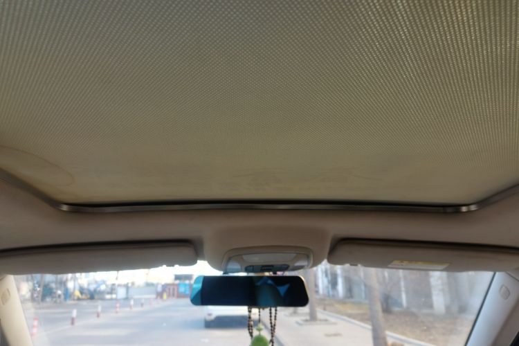 众泰T700 2017款 1.8T 双离合尊贵型局部细节22