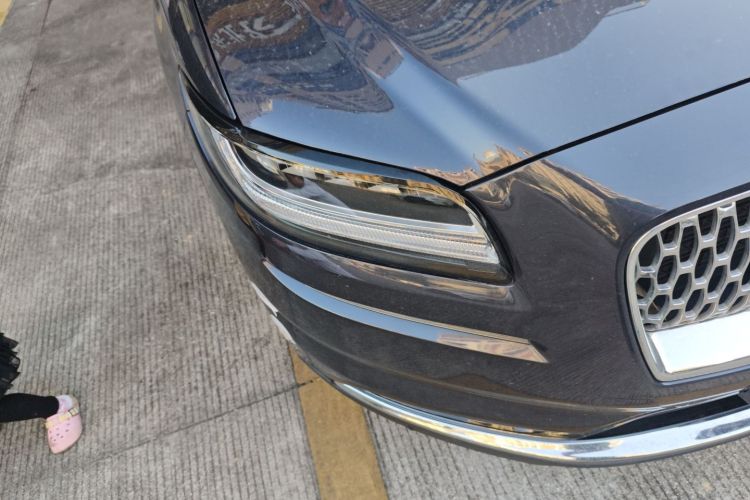 林肯 航海家 2021款 2.0T 四驱尊享版车身外观8