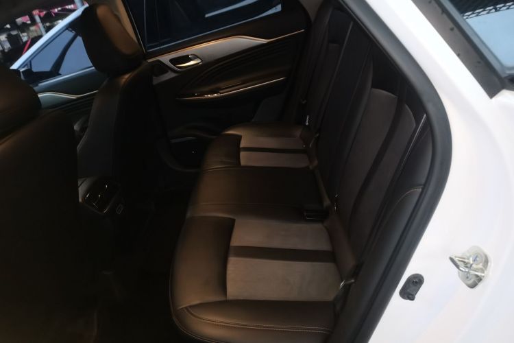 埃安 AION S 2023款 魅 580 磷酸铁锂中控内饰7004