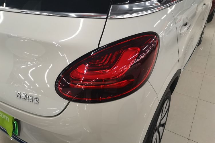 五菱汽车 五菱缤果 2023款 333km 悦享款车身外观6001