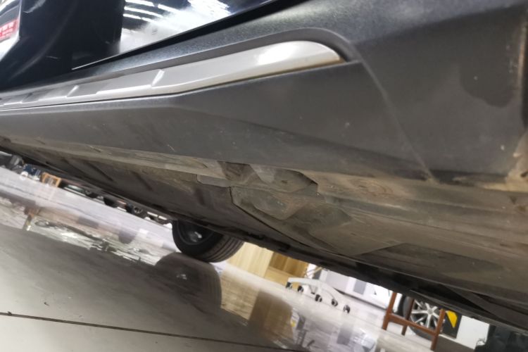 奔驰GLA 2016款 GLA 200 时尚型局部细节9002