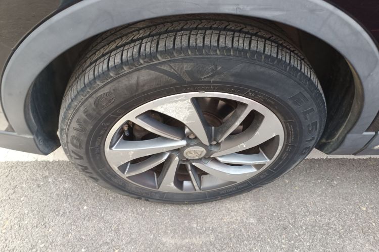 宝骏560 2017款 律动版 1.5T 手动乐享型车身外观6007