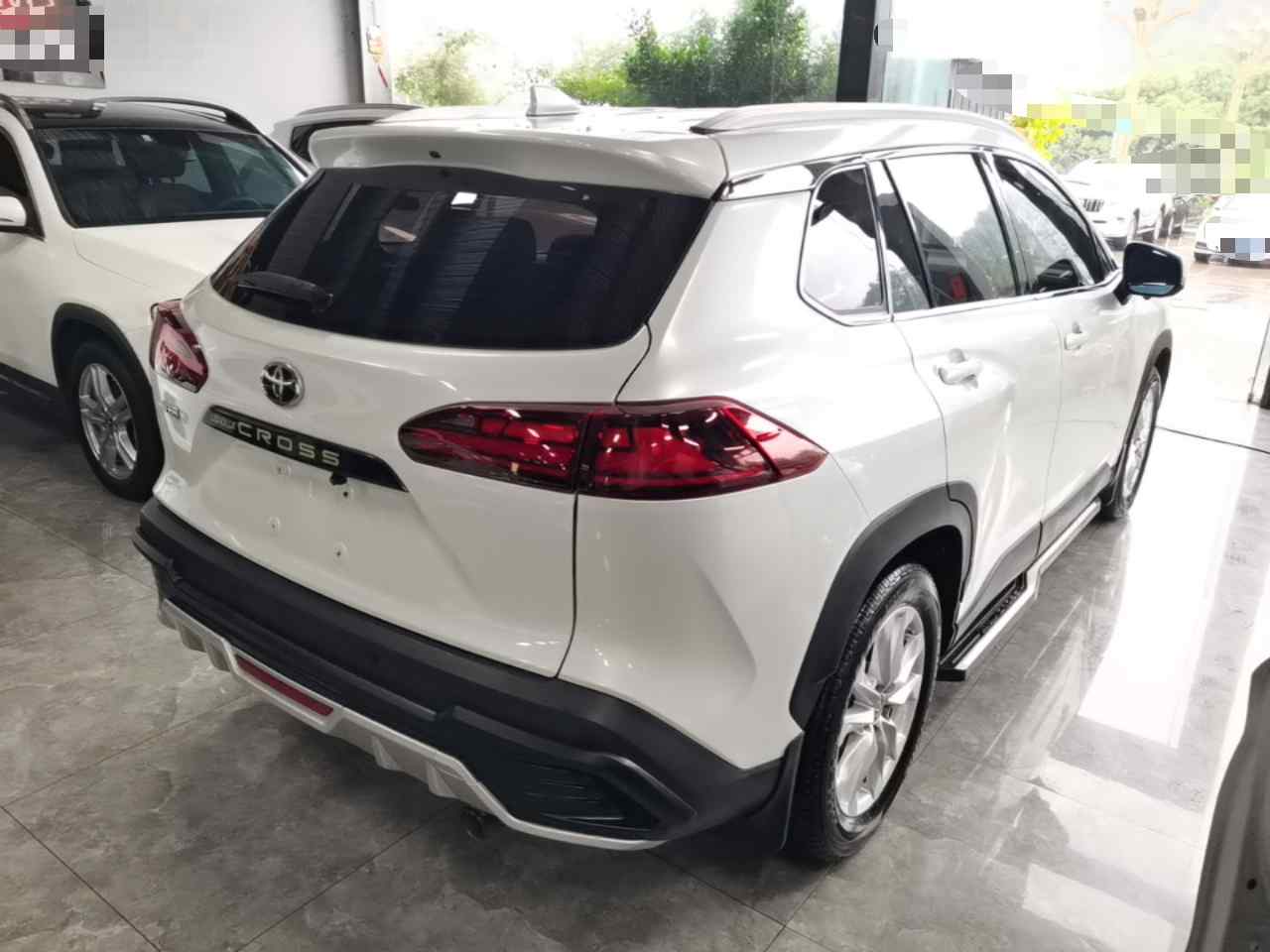 丰田 卡罗拉锐放 2023款 2.0L 精英版(4)