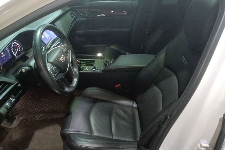 凯迪拉克CT6 2019款 28T 精英型局部细节19