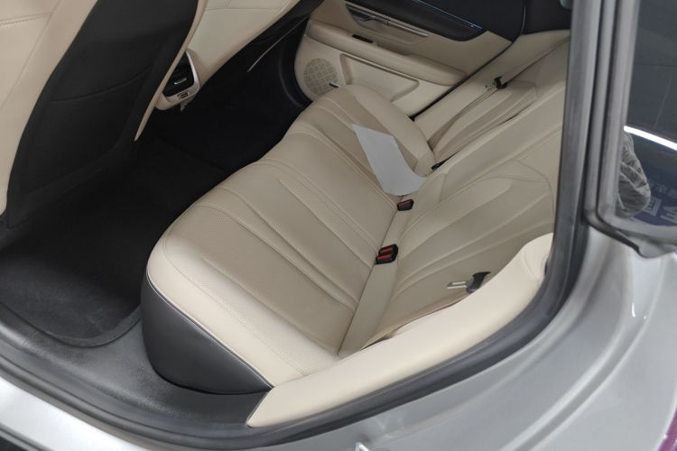 小鹏P7 2020款 670E中控内饰7004