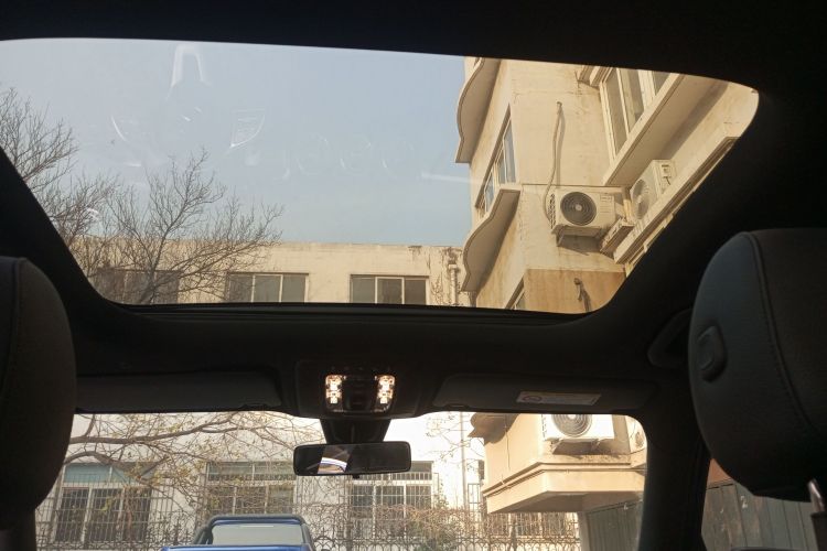 奔驰GLB 2020款 改款 GLB 200 动感型局部细节22