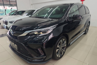 丰田 格瑞维亚 2023款 2.5L混动 尊爵VIP版