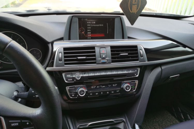 宝马3系 2016款 316Li 时尚型局部细节16