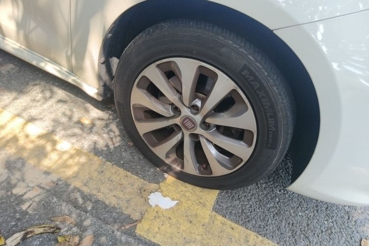 菲亚特 菲翔 2017款 1.4T 自动劲享版车身外观10