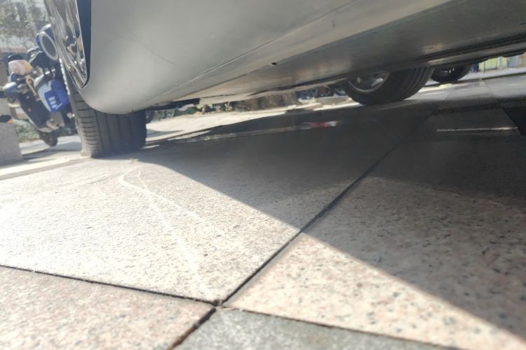 特斯拉 Model Y 2022款 后轮驱动版局部细节9004