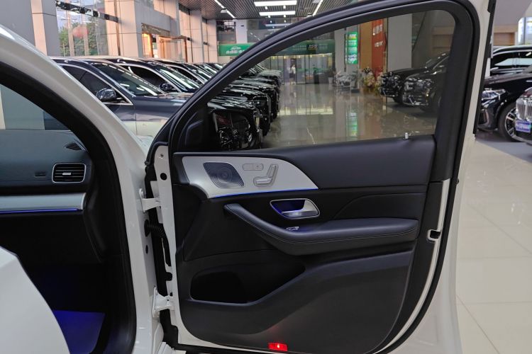 奔驰GLE轿跑 2020款 GLE 350 4MATIC 轿跑SUV 豪华型中控内饰7005