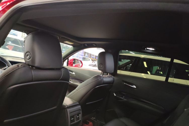 凯迪拉克XT4 2021款 28T 两驱技术型中控内饰22