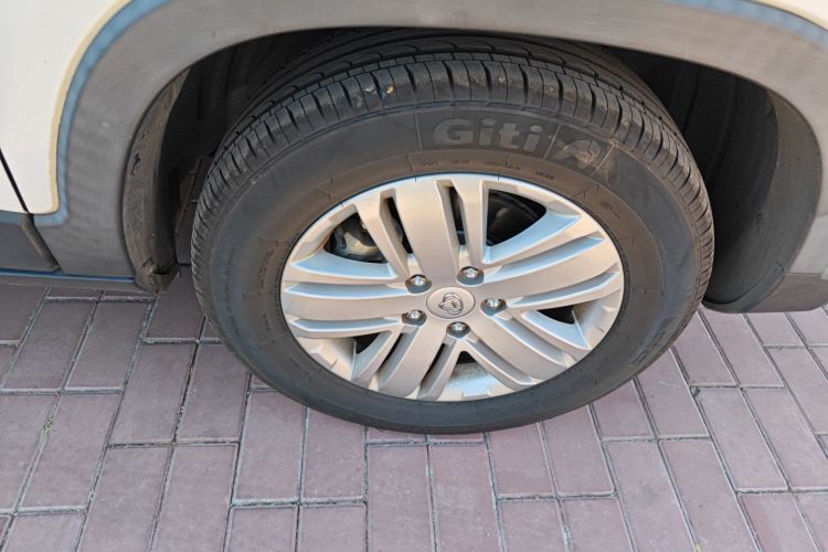 长安欧尚X70A 2020款 1.5L 手动舒适型车身外观10