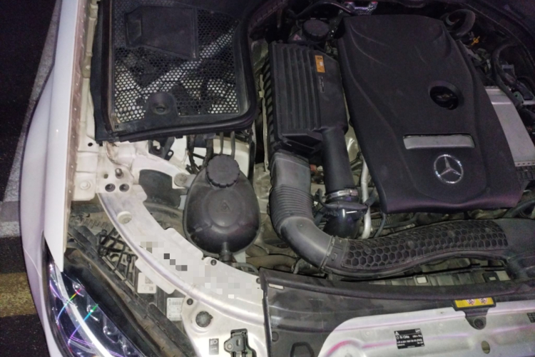 奔驰C级 2015款 C 200 L 4MATIC 运动版局部细节9006