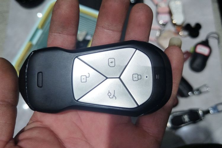 小鹏G9 2022款 702 Pro中控内饰7001