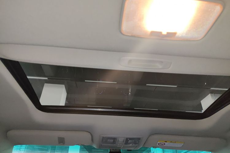 丰田 锐志 2013款 2.5V 菁锐版中控内饰22