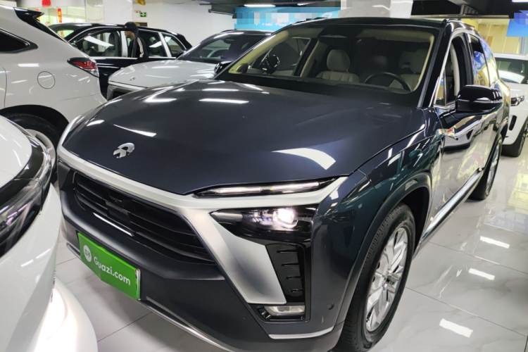 蔚来ES8 2020款 415KM 六座版车身外观2