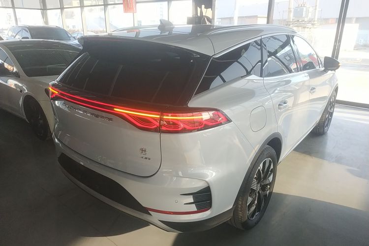 比亚迪 唐新能源 2024款 DM-p 冠军版 215KM 四驱旗舰型车身外观7