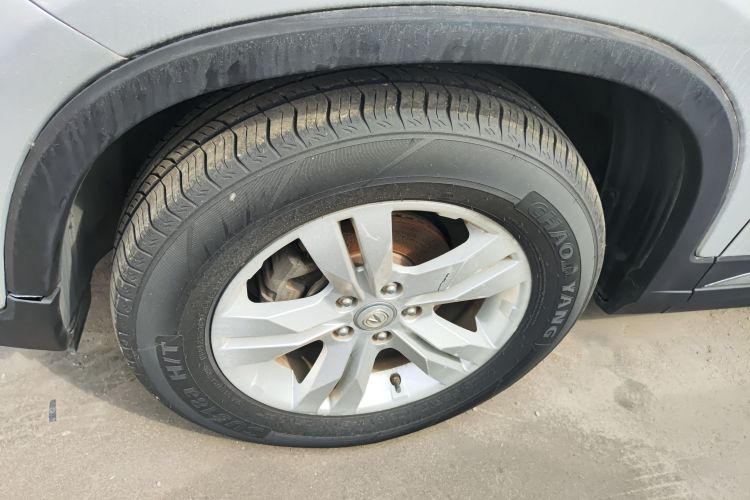 长安CS75 2014款 1.8T 自动尊贵型 国V车身外观6002