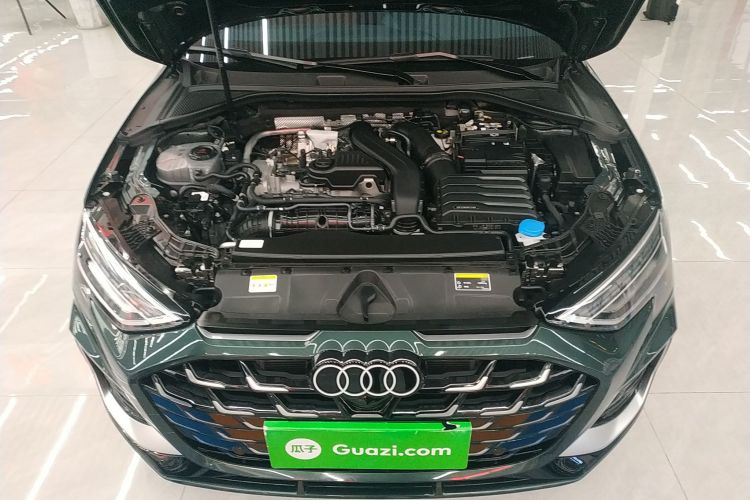 奥迪A3 2025款 Sportback 35TFSI 飞驰尊享型机舱底盘24