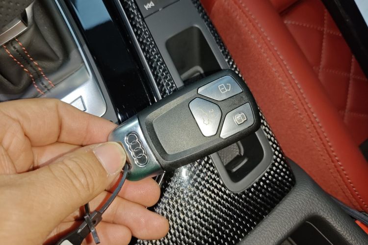 奥迪S4 2024款 S4 Avant 3.0TFSI中控内饰7001