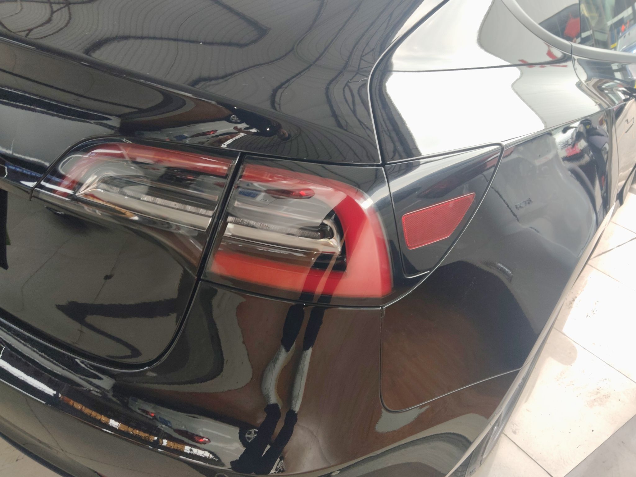 特斯拉 Model 3 2020款 改款 标准续航后驱升级版