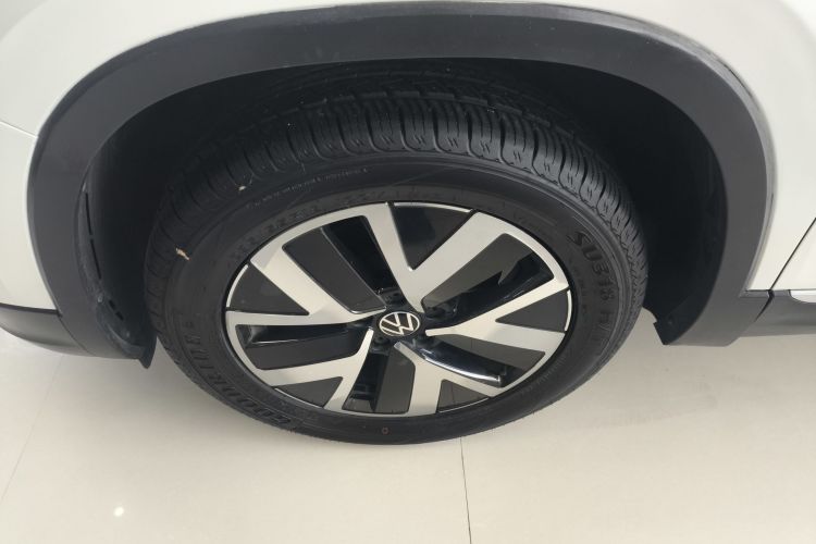 大众 探岳 2023款 300TSI 两驱豪华Plus进阶版车身外观6006