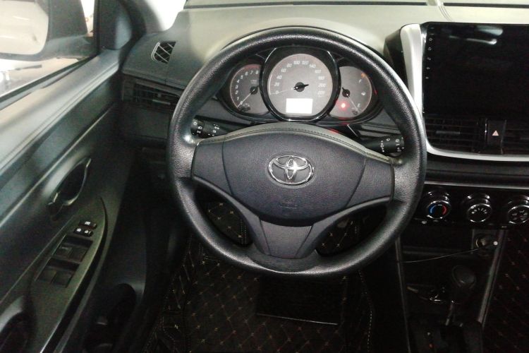 丰田 YARiS L 致炫 2020款 1.5L CVT领先版中控内饰13