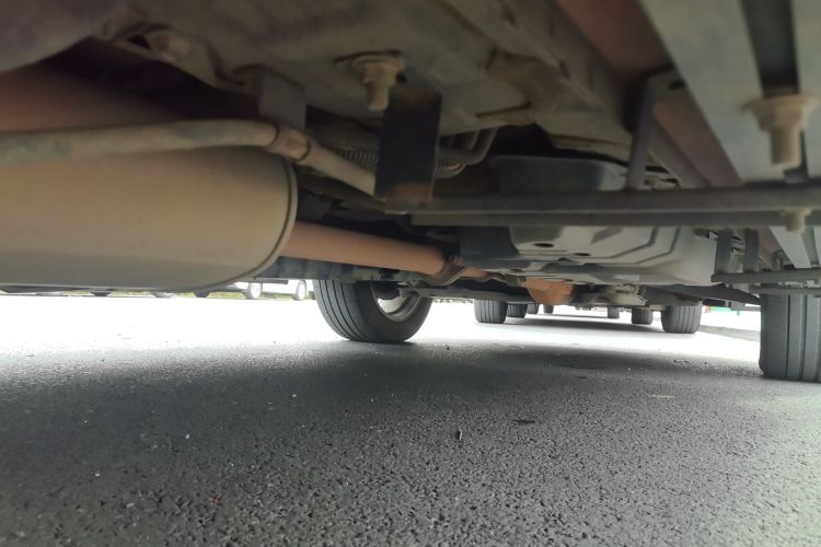 丰田 汉兰达 2017款 2.0T 四驱豪华版 7座局部细节9002