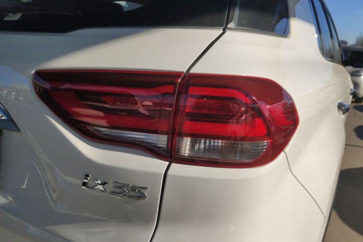 北京现代ix35 2020款 2.0L 自动两驱智勇·畅享版车身外观6006