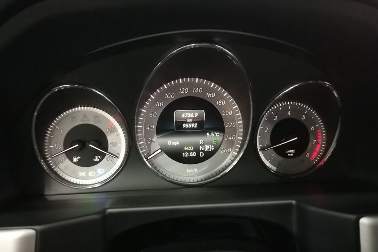 奔驰GLK级 2014款 GLK 200 标准型中控内饰14