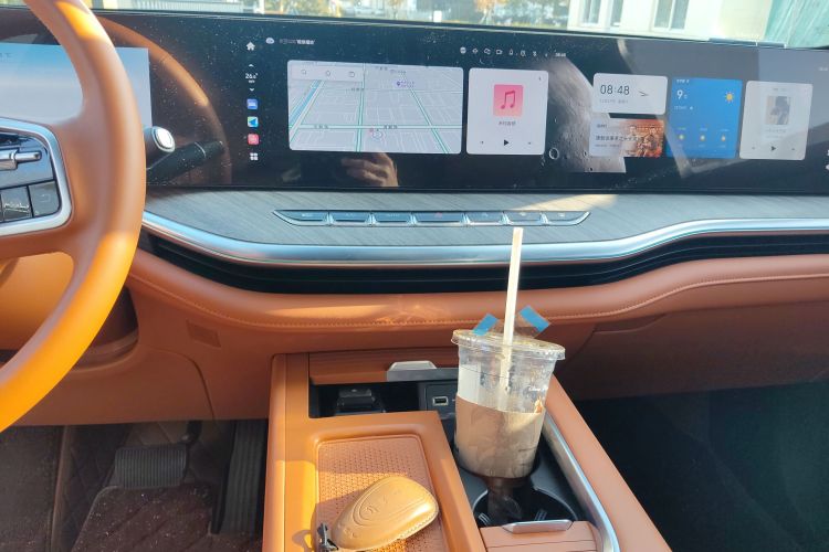 魏牌 蓝山 2023款 两驱长续航版中控内饰16