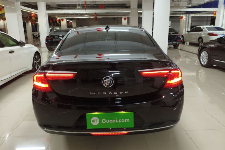 别克 君越 2018款 20T 精英型车身外观6