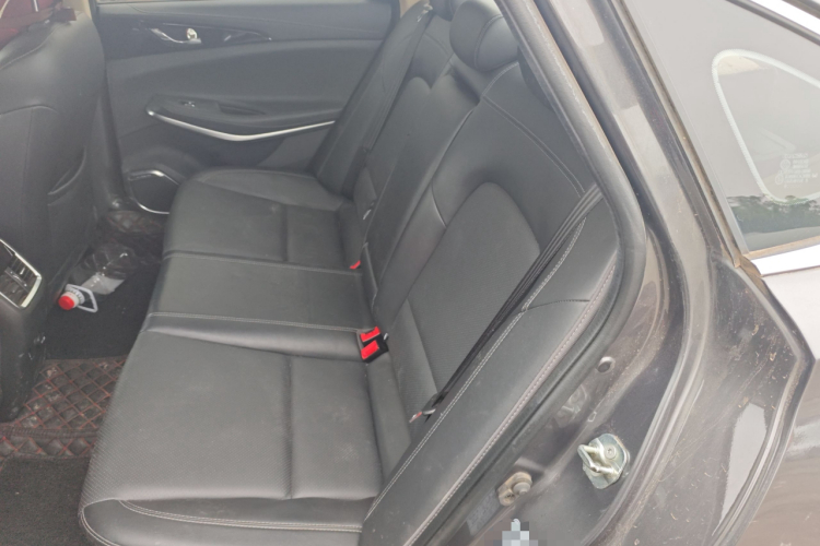 长安 锐程CC 2021款 蓝鲸版 1.5T DCT尊贵型中控内饰21