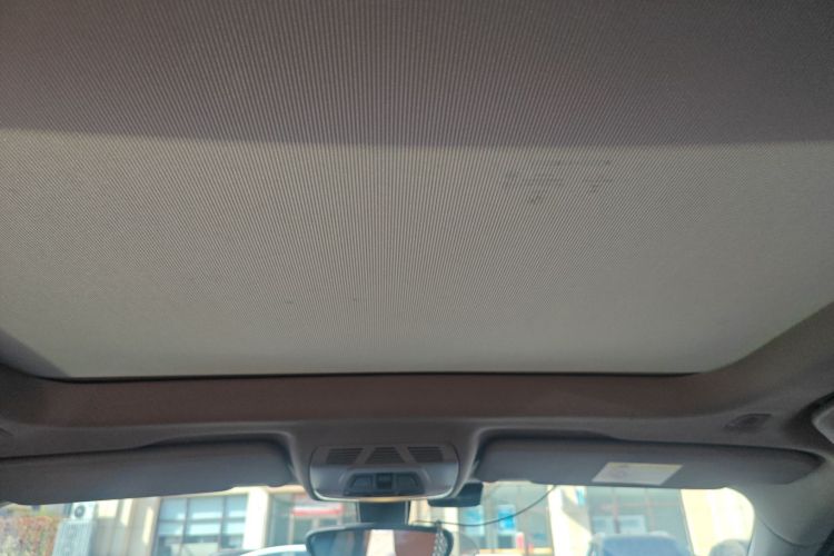 宝马X1 2018款 sDrive18Li 尊享型中控内饰22