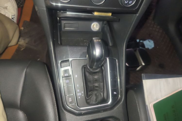 大众 高尔夫·嘉旅 2019款 280TSI 自动好奇型 国V中控内饰18