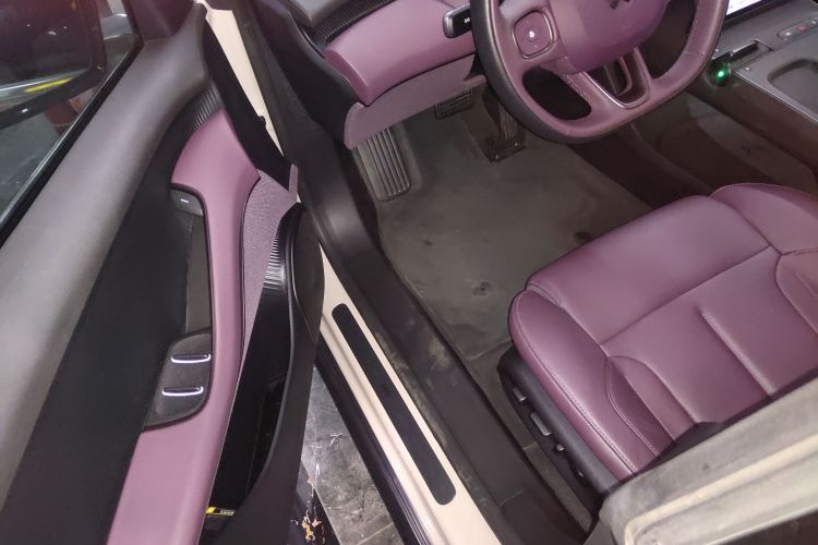 蔚来ET5T 2023款 75kWh Touring中控内饰20