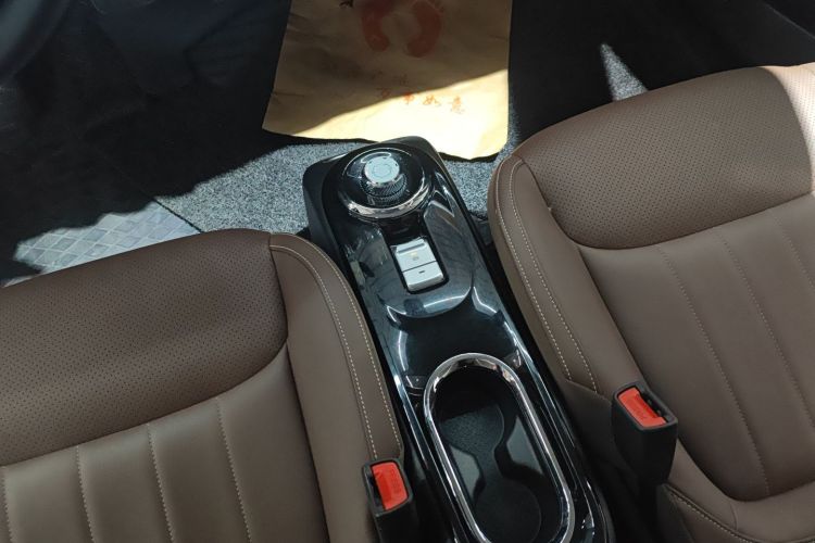 五菱汽车 五菱缤果 2023款 333km 灵犀互联款局部细节18