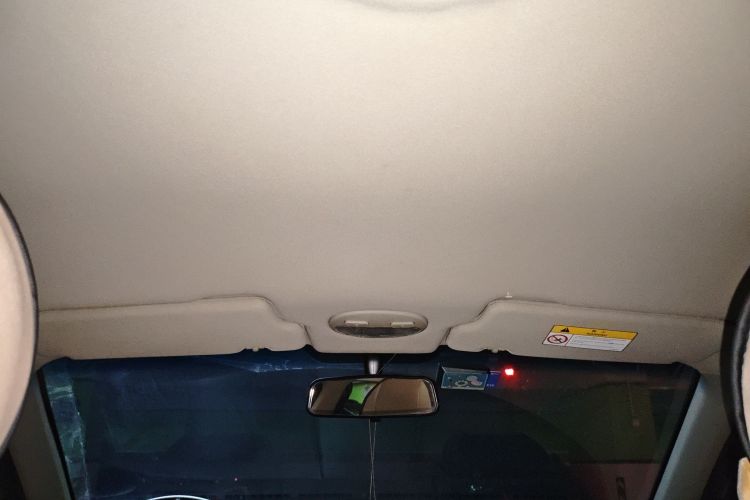 别克 凯越 2015款 1.5L 自动经典型中控内饰22