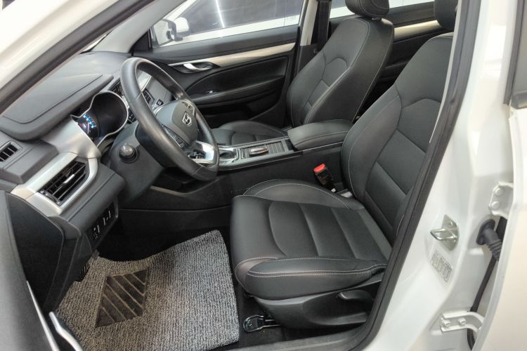 吉利汽车 帝豪 2020款 1.5L CVT豪华型中控内饰19